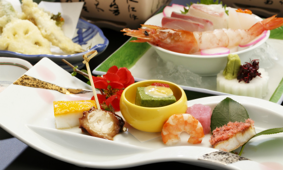 Colorful kaiseki Japanese delicacies of the season