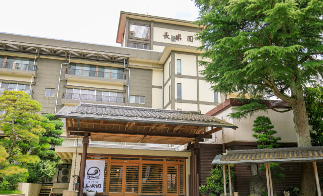 Authentic Japanese-styleinn backed up by history and tradition