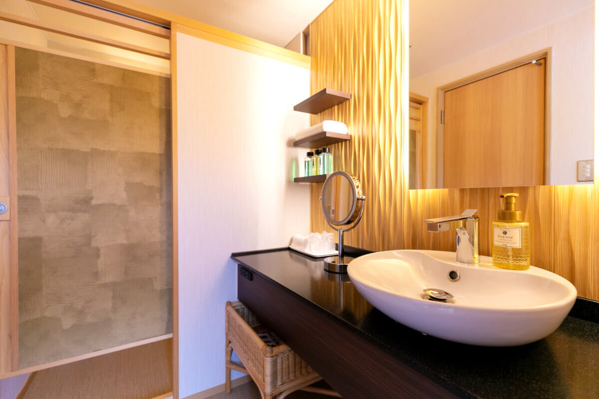 蒼星華・⻩光華